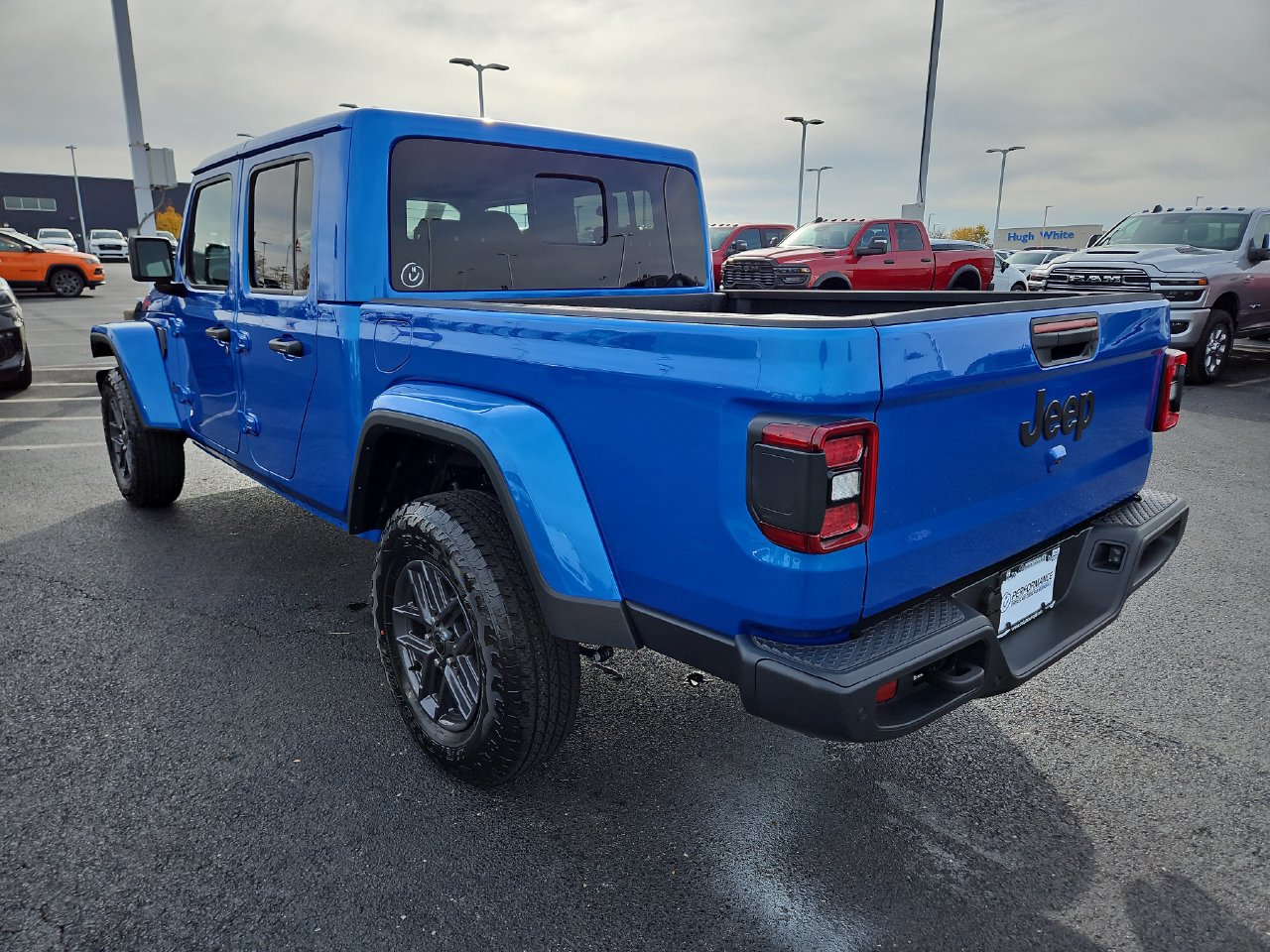 New 2026 Jeep Gladiator Sport AWD/4WD image 5