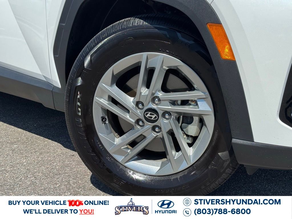 Certified 2025 Hyundai Tucson SE FWD image 4