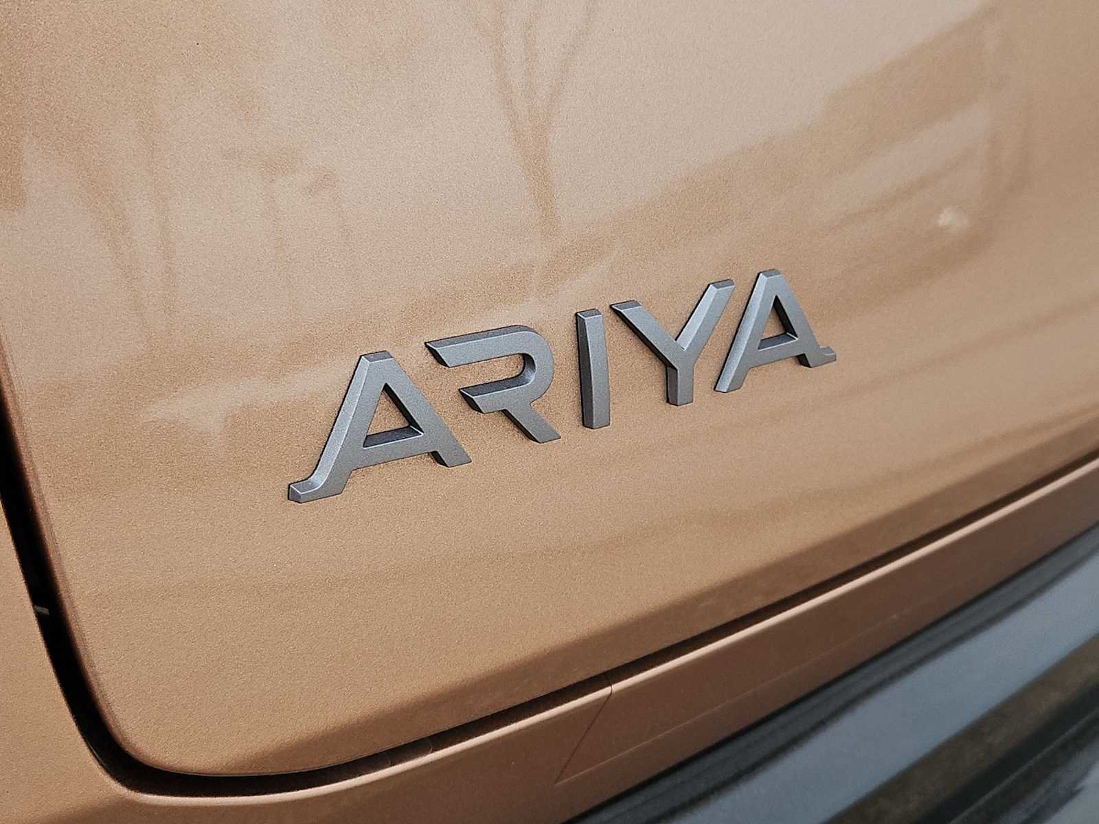 Used 2023 Nissan Ariya image 13