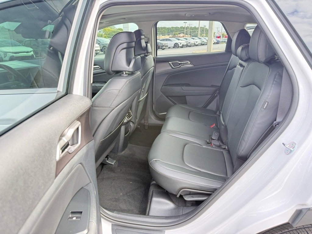 New 2026 Kia Sportage EX w/ EX Panorama Roof Package image 12