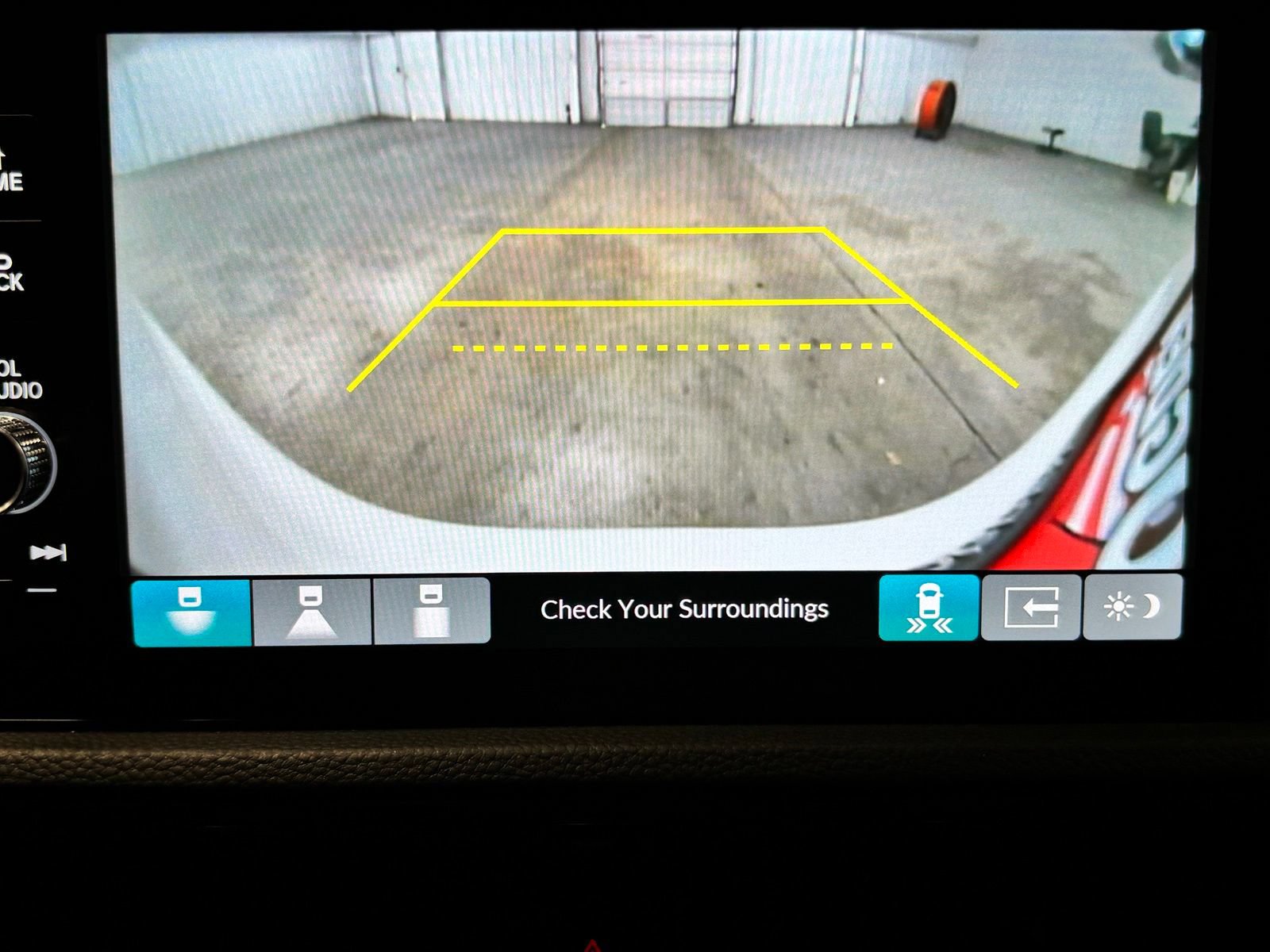 Used 2025 Honda CR-V EX-L image 15