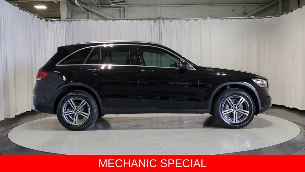 Used 2020 Mercedes-Benz GLC 300 w/ Parking Assistance Package image 9