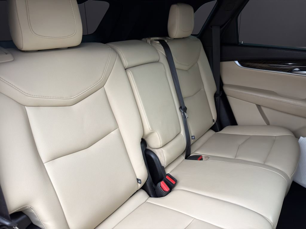 Used 2018 Cadillac XT5 FWD w/ LPO, Wheel Lock Package image 20