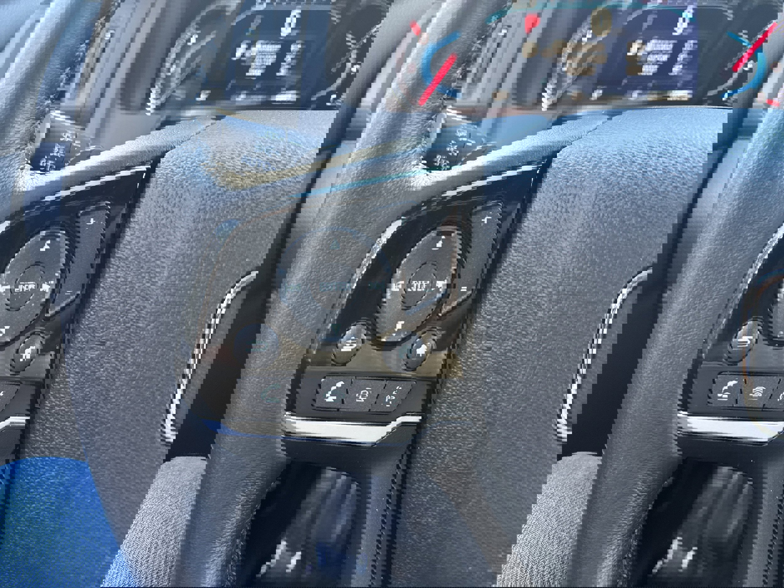 Used 2021 Honda Pilot Elite image 32