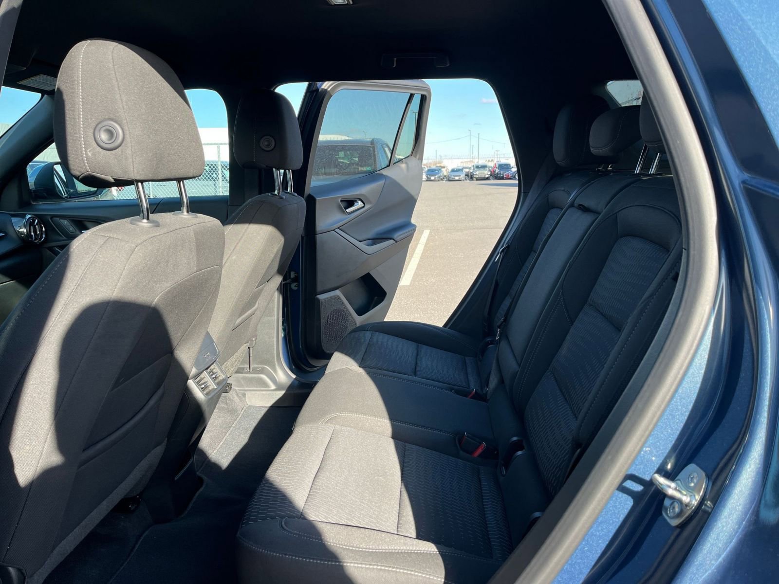 Used 2025 Chevrolet Equinox LT image 25