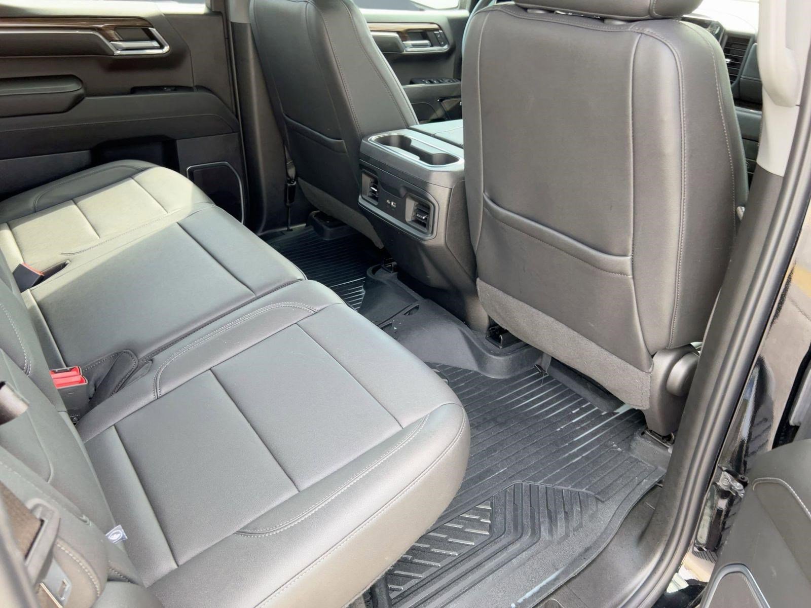 Used 2024 Chevrolet Silverado 1500 RST image 30