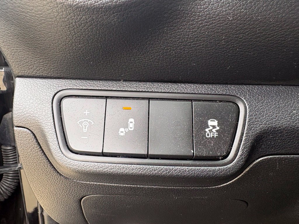 Used 2023 Kia Forte GT-Line FWD image 10
