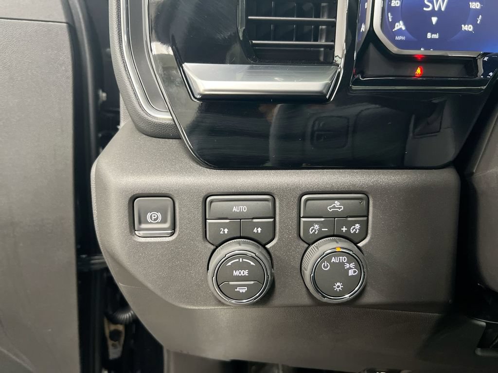 New 2026 Chevrolet Silverado 1500 LT w/ All Star Edition Plus AWD/4WD image 19