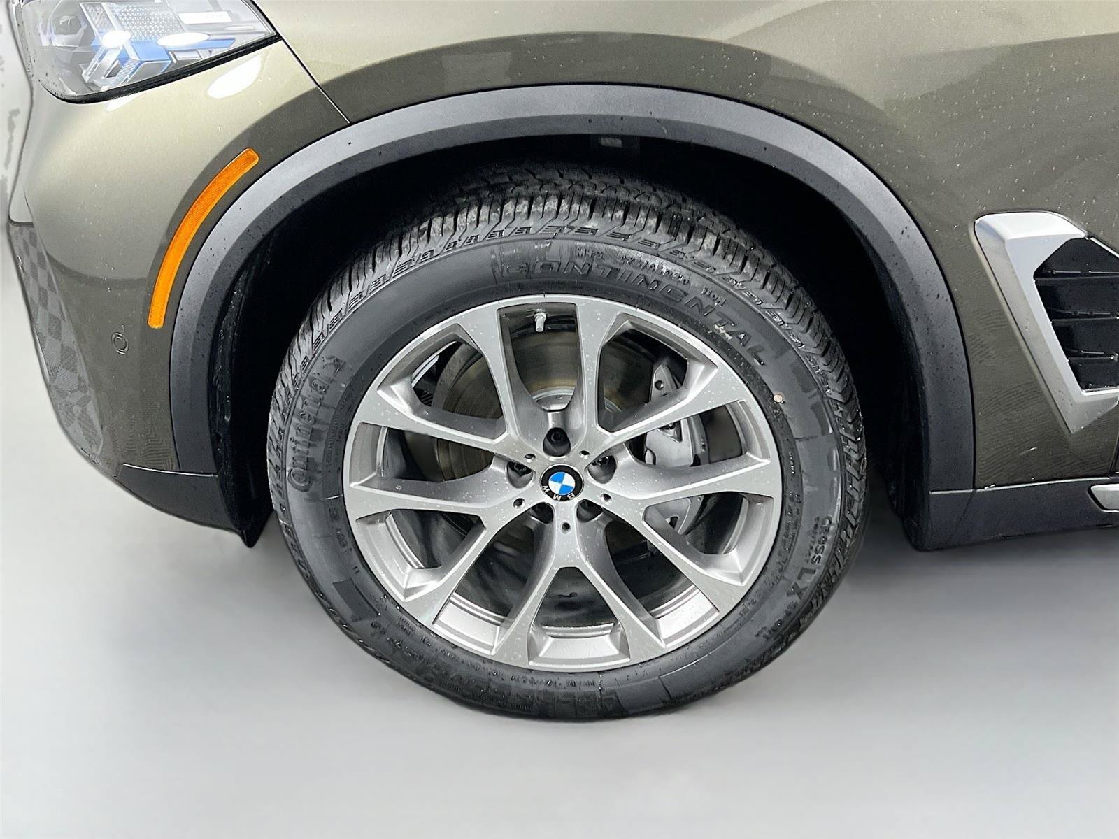 Used 2026 BMW X5 xDrive40i AWD/4WD image 29