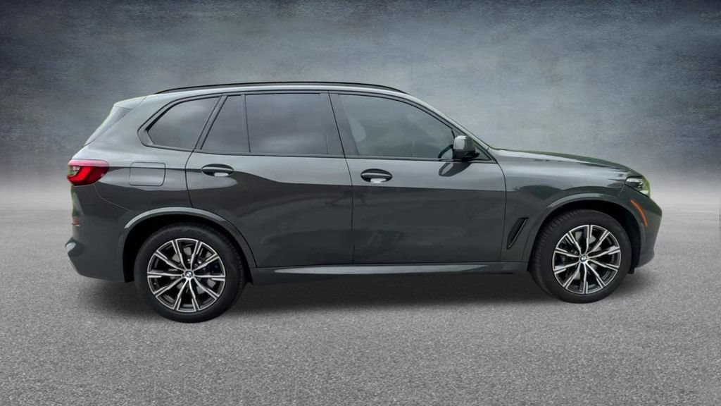 Used 2022 BMW X5 M50i w/ Premium Package AWD/4WD image 26