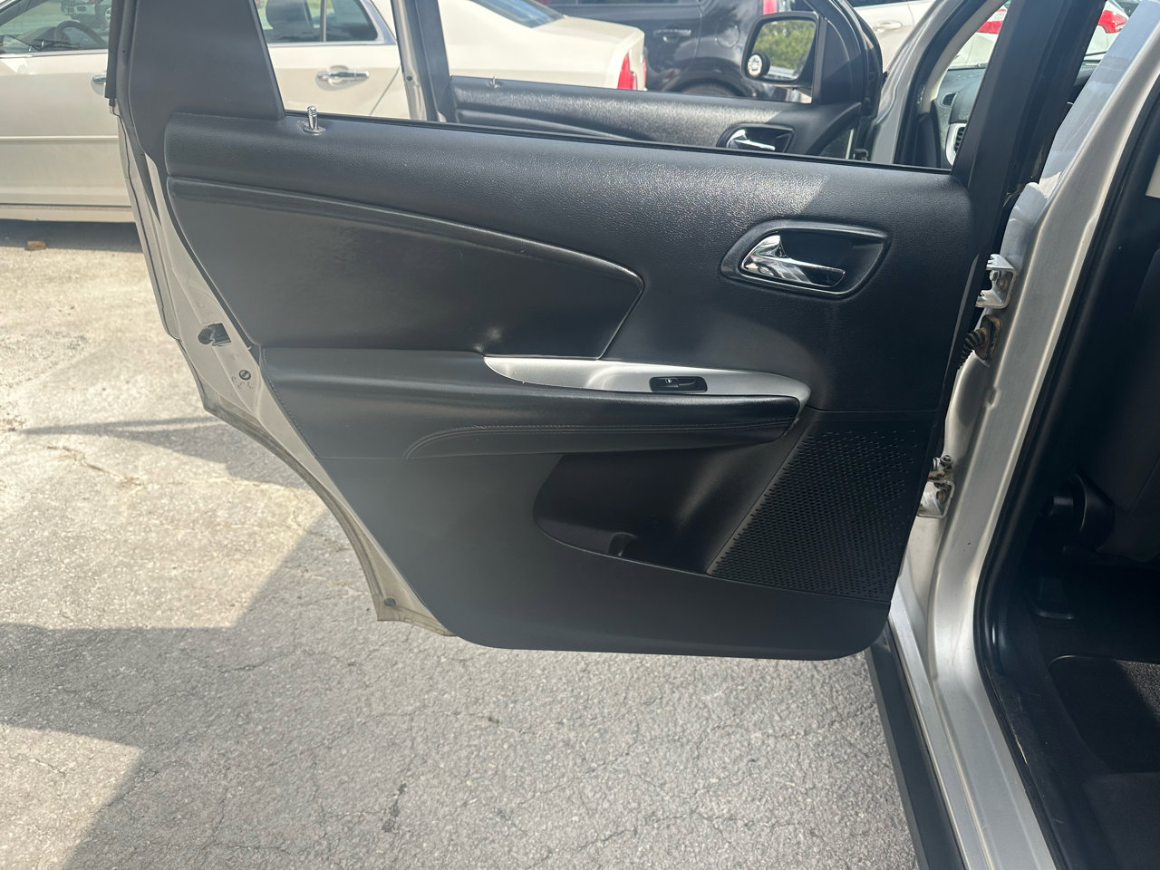 Used 2012 Dodge Journey SXT image 14