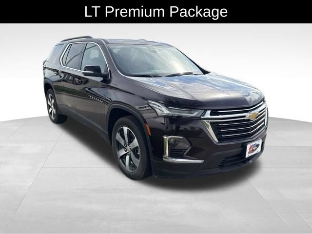 Used 2022 Chevrolet Traverse LT w/ LT Premium Package FWD image 4