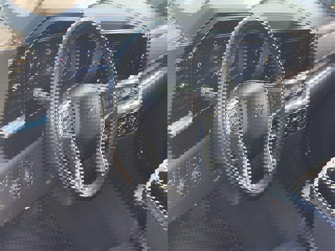 Used 2024 Chevrolet Silverado 1500 RST image 17