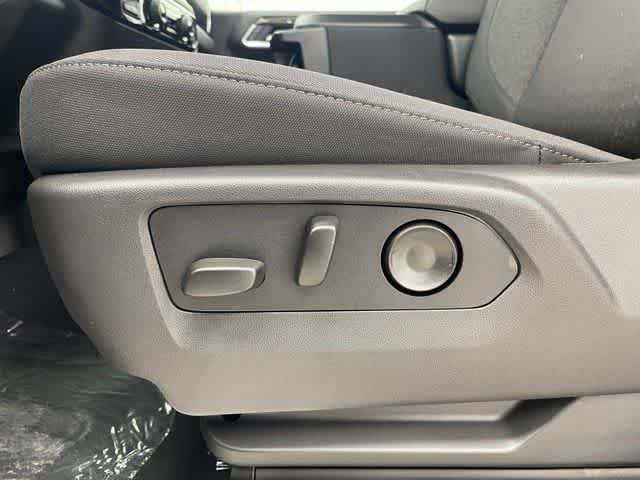 New 2026 Chevrolet Silverado 1500 LT AWD/4WD image 9