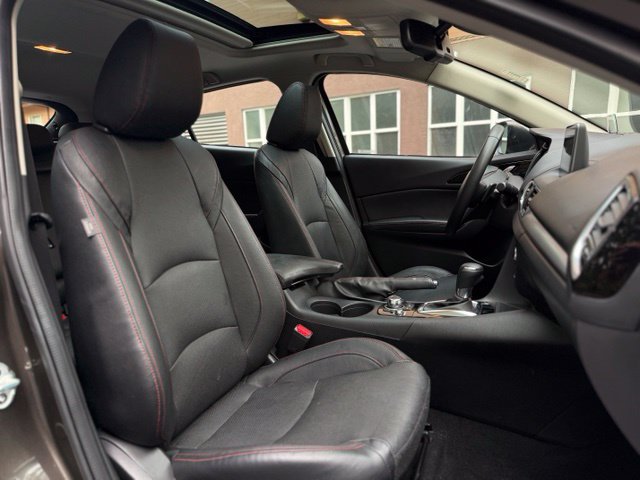 Used 2014 MAZDA MAZDA3 s Grand Touring w/ Technology Package FWD image 15