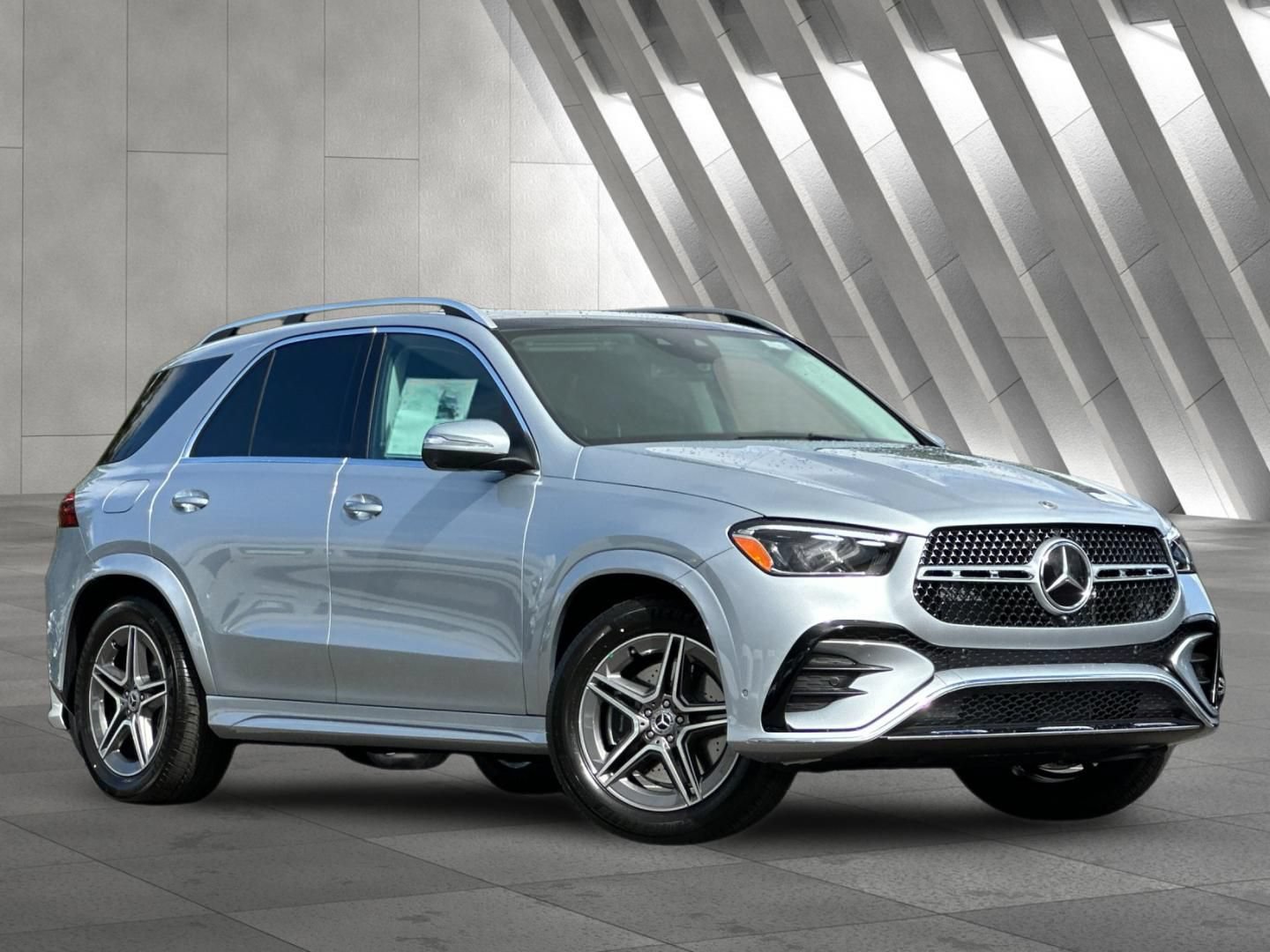 New 2026 Mercedes-Benz GLE 450 4MATIC image 2