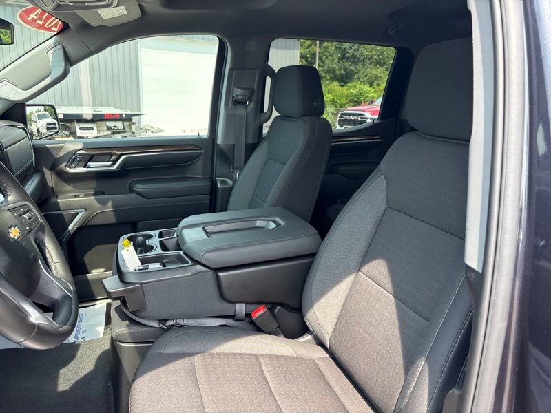Used 2024 Chevrolet Silverado 1500 LT AWD/4WD image 22