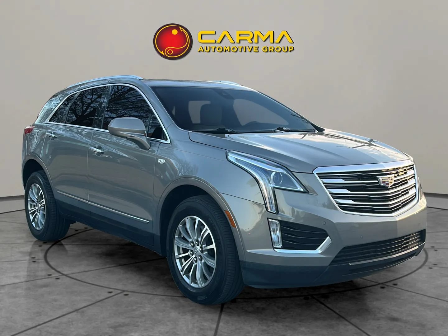 Used 2018 Cadillac XT5 Luxury w/ Driver Awareness Package AWD/4WD image 11