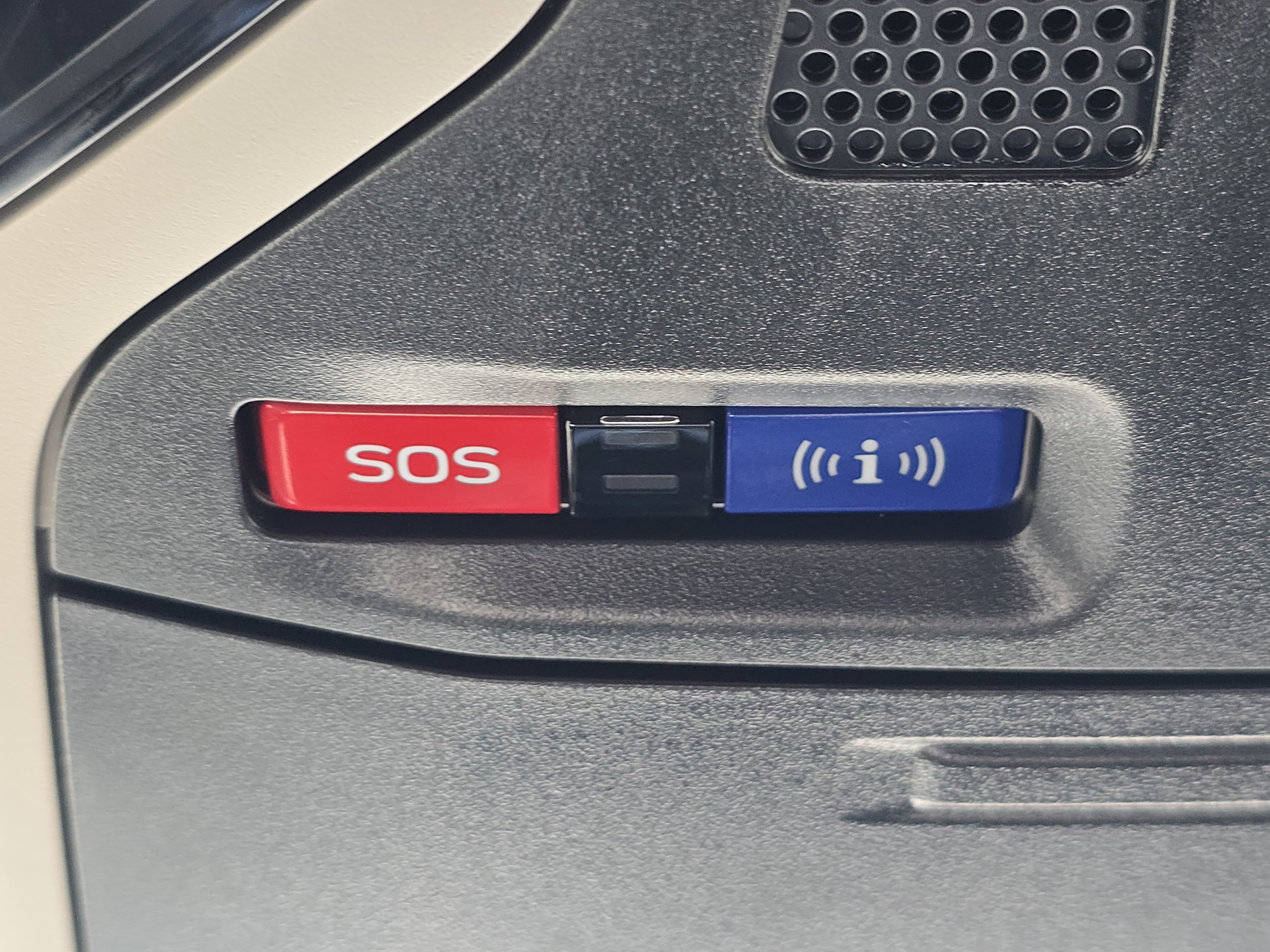 Certified 2025 Subaru Outback Premium w/ Popular Package #1A image 25