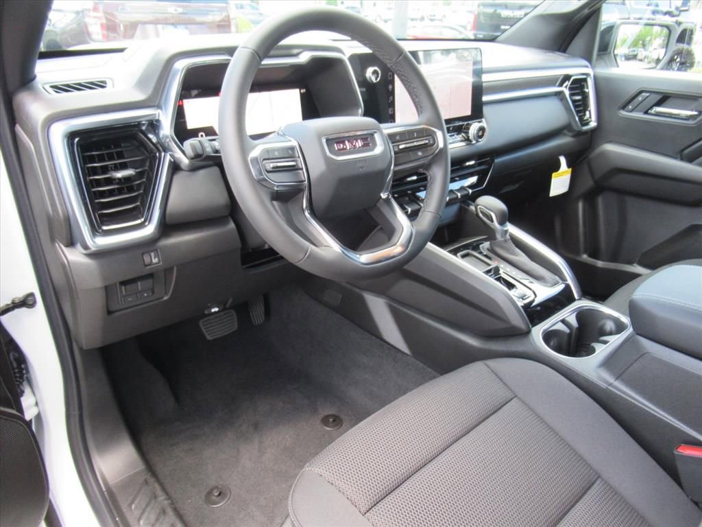 New 2026 GMC Canyon Elevation RWD image 15