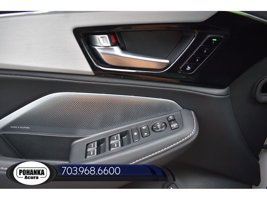 New 2026 Acura MDX w/ Technology Package AWD/4WD image 24