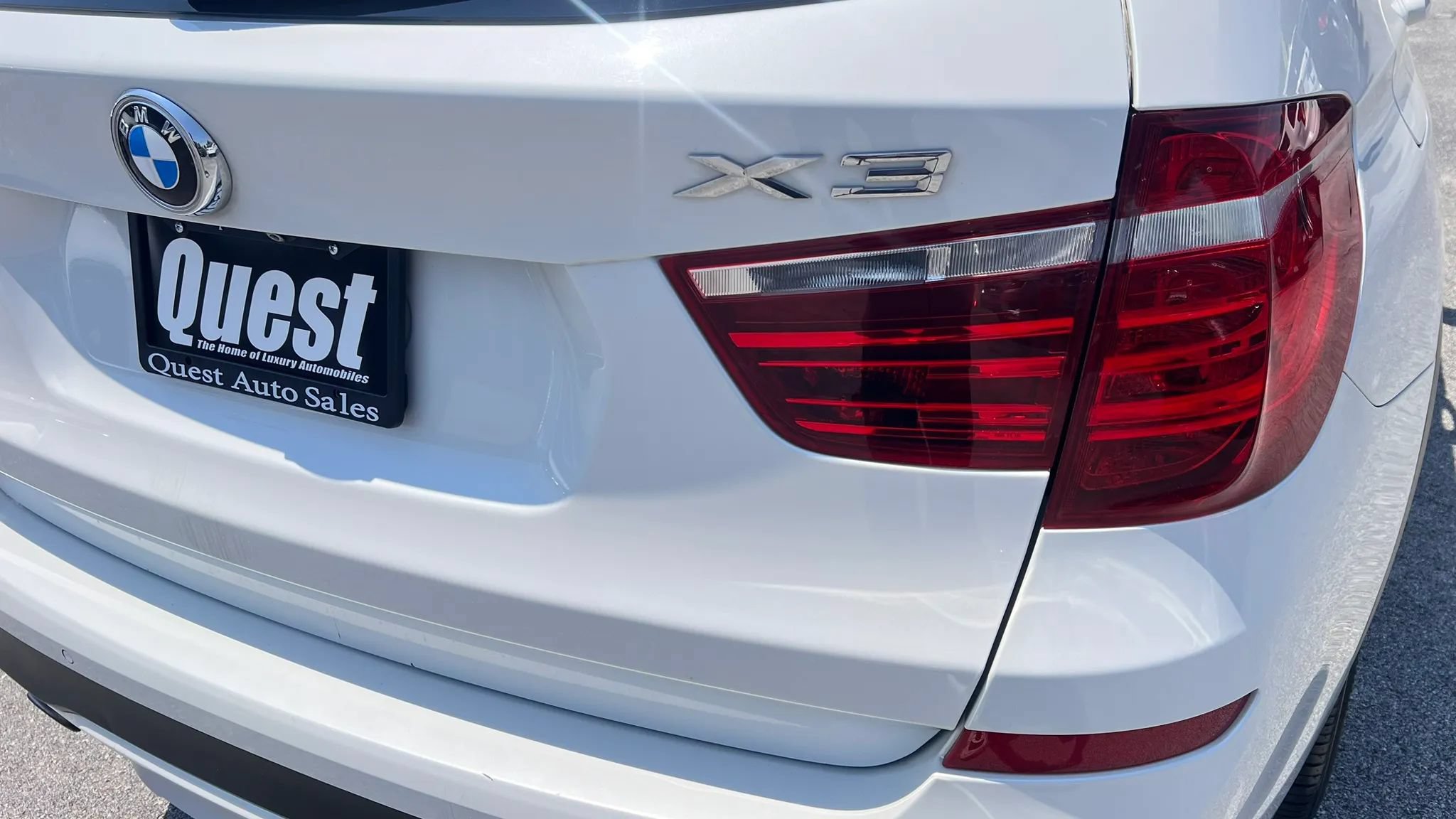 Used 2017 BMW X3 xDrive28i AWD/4WD image 4