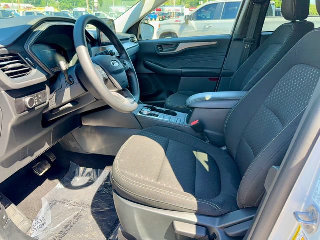 Used 2025 Ford Escape Active AWD/4WD image 13