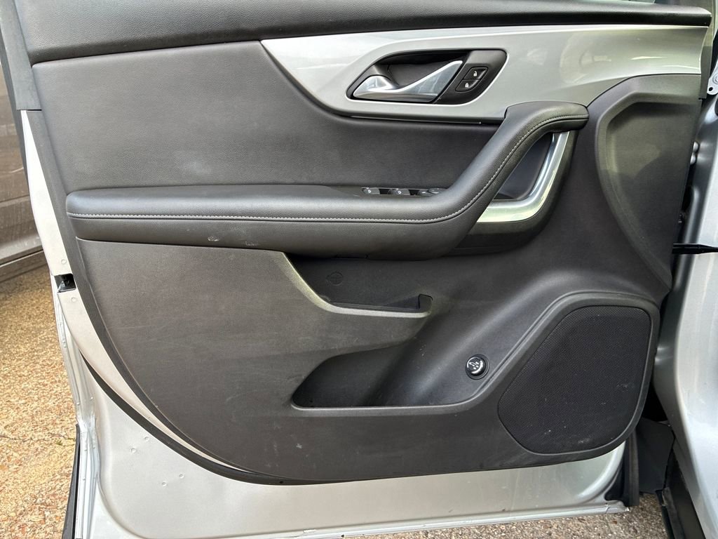 Used 2019 Chevrolet Blazer LT image 11