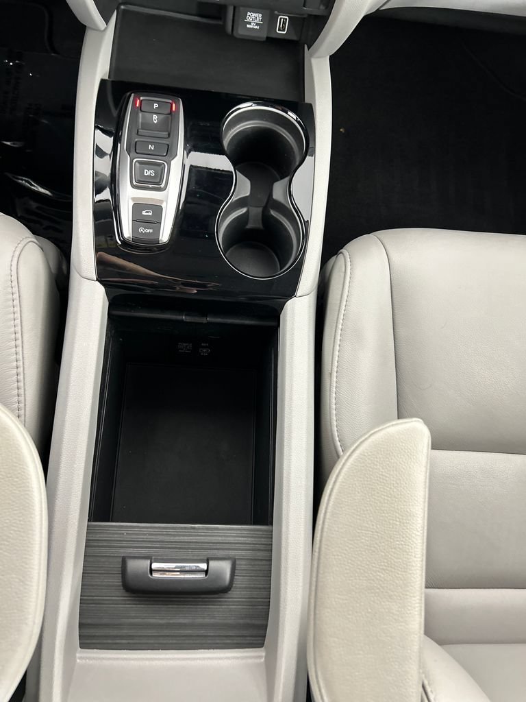 Used 2020 Honda Pilot Touring image 14