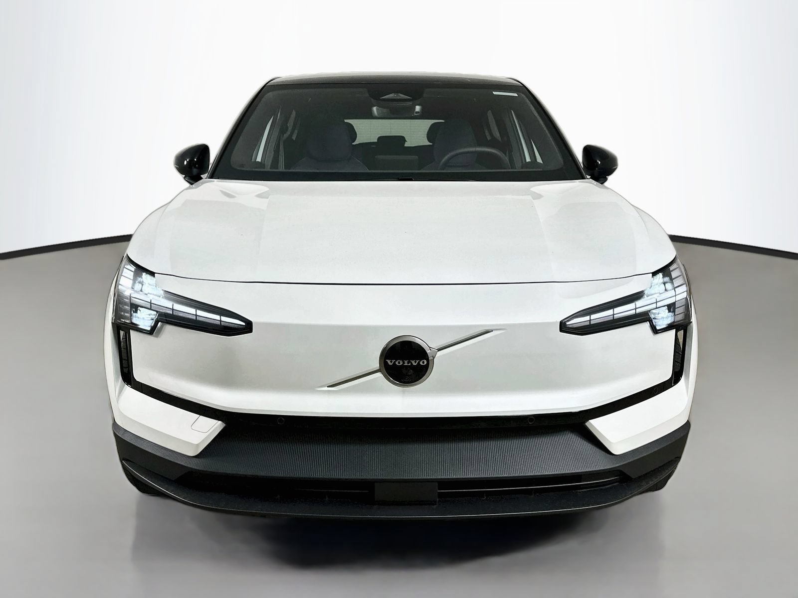 New 2026 Volvo EX30 Ultra w/ Protection Package Premier AWD/4WD image 2