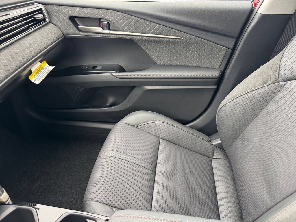 New 2026 Toyota Camry XLE AWD/4WD image 30