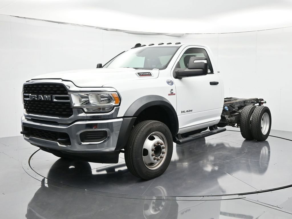 Used 2023 RAM 4500 SLT w/ Quick Order Package 2YG SLT RWD image 1
