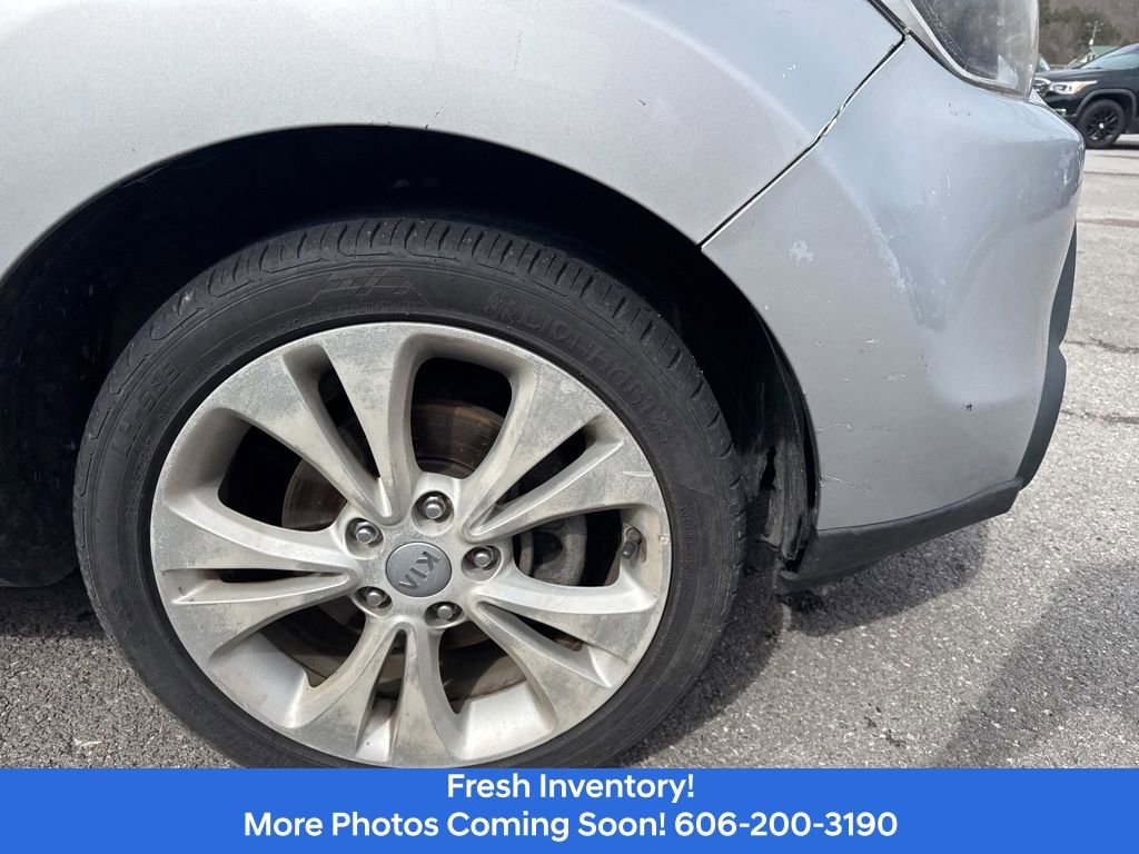 Used 2015 Kia Soul + image 12