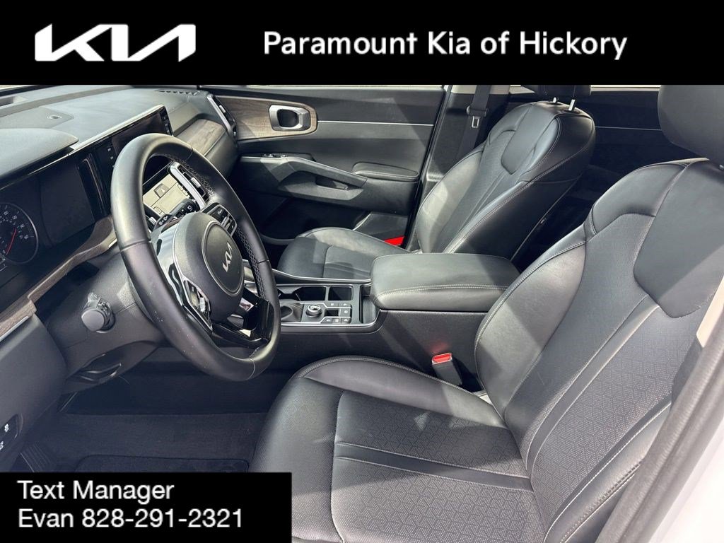 Used 2022 Kia Sorento EX image 23