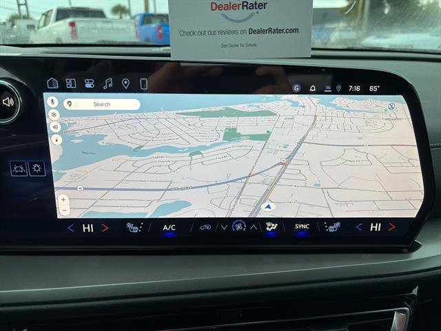 New 2026 Chevrolet Traverse LT w/ Sun and Wheel Package image 23