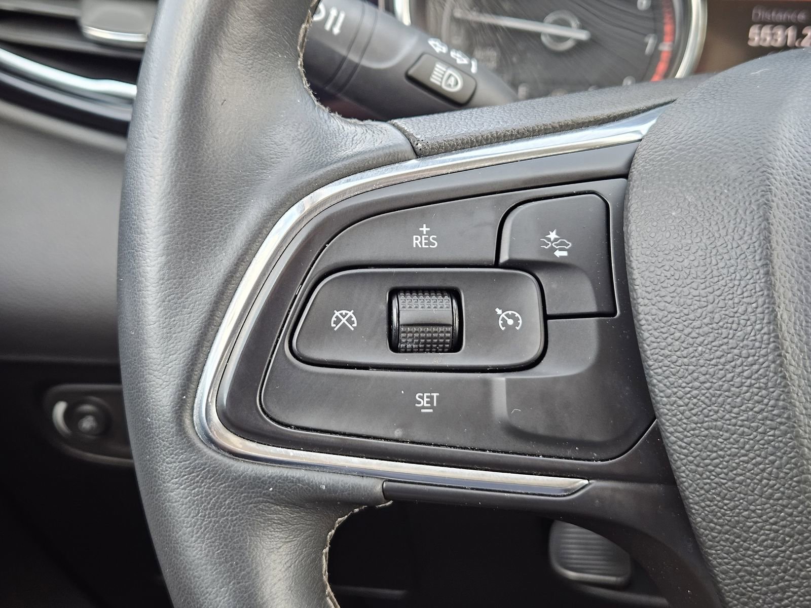Used 2023 Buick Encore GX Preferred w/ Cold Weather Comfort Package AWD/4WD image 23