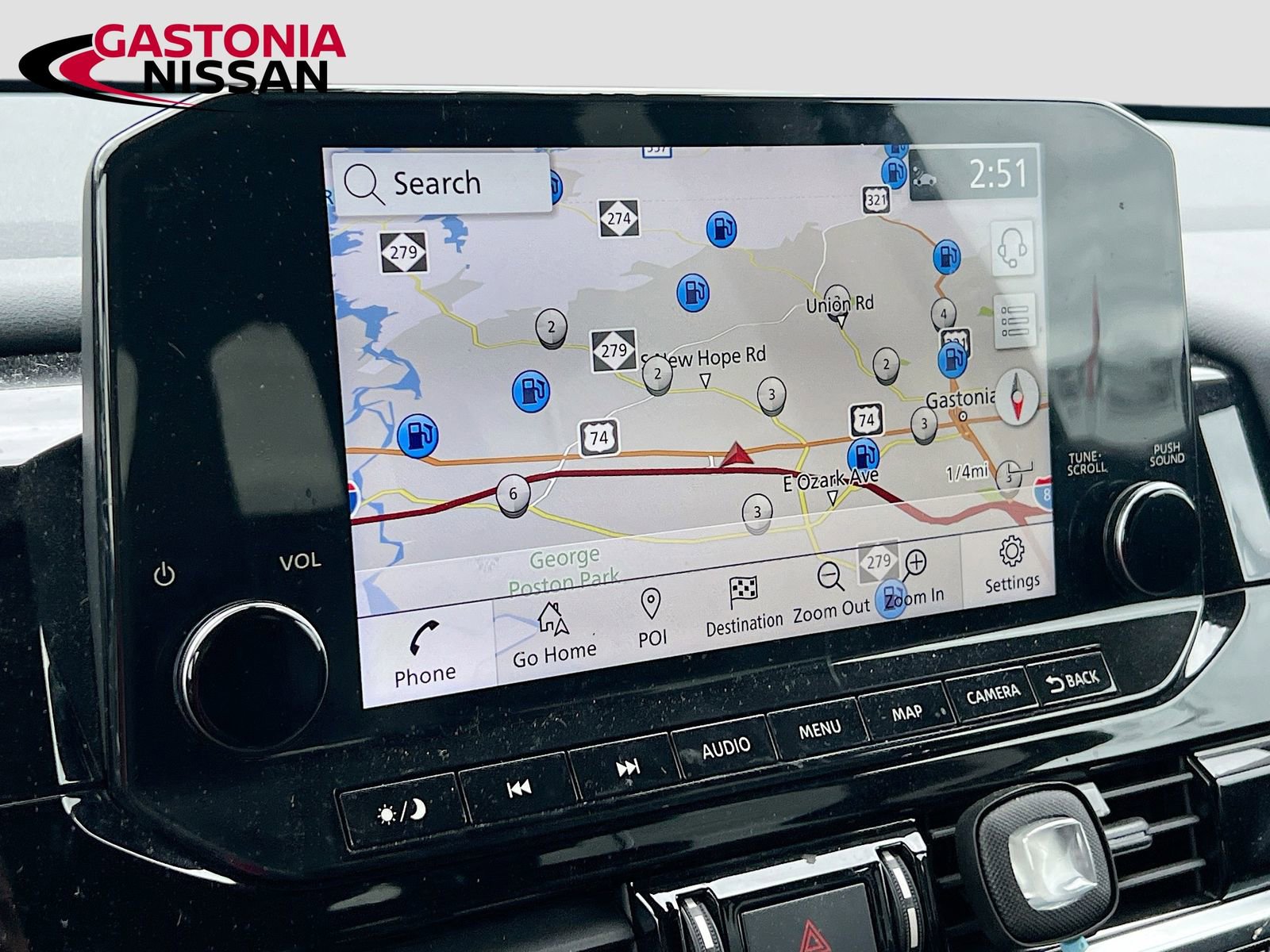 Used 2023 Nissan Pathfinder SL w/ Lighting Package (N92) image 17