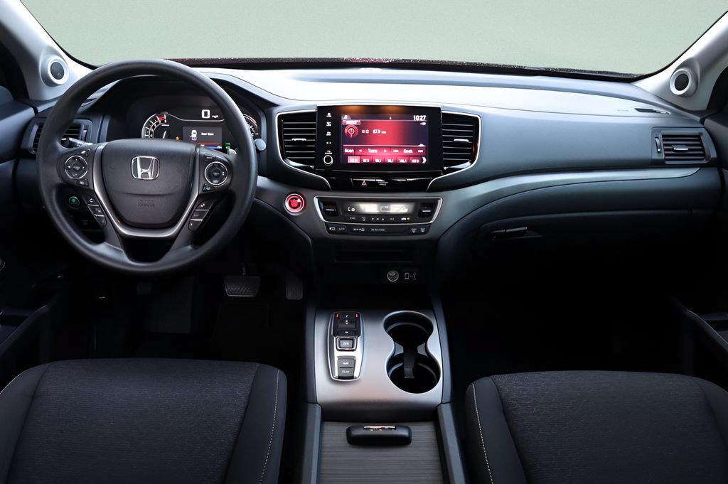 Used 2023 Honda Ridgeline Sport image 28