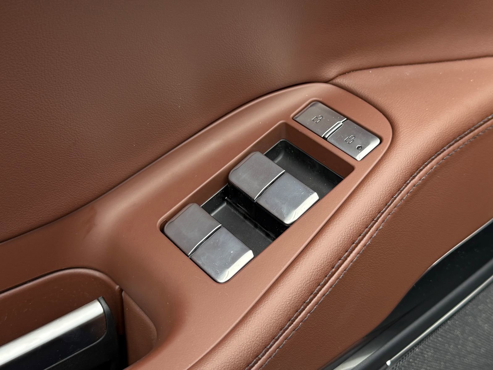 New 2026 Lincoln Navigator Reserve AWD/4WD image 39