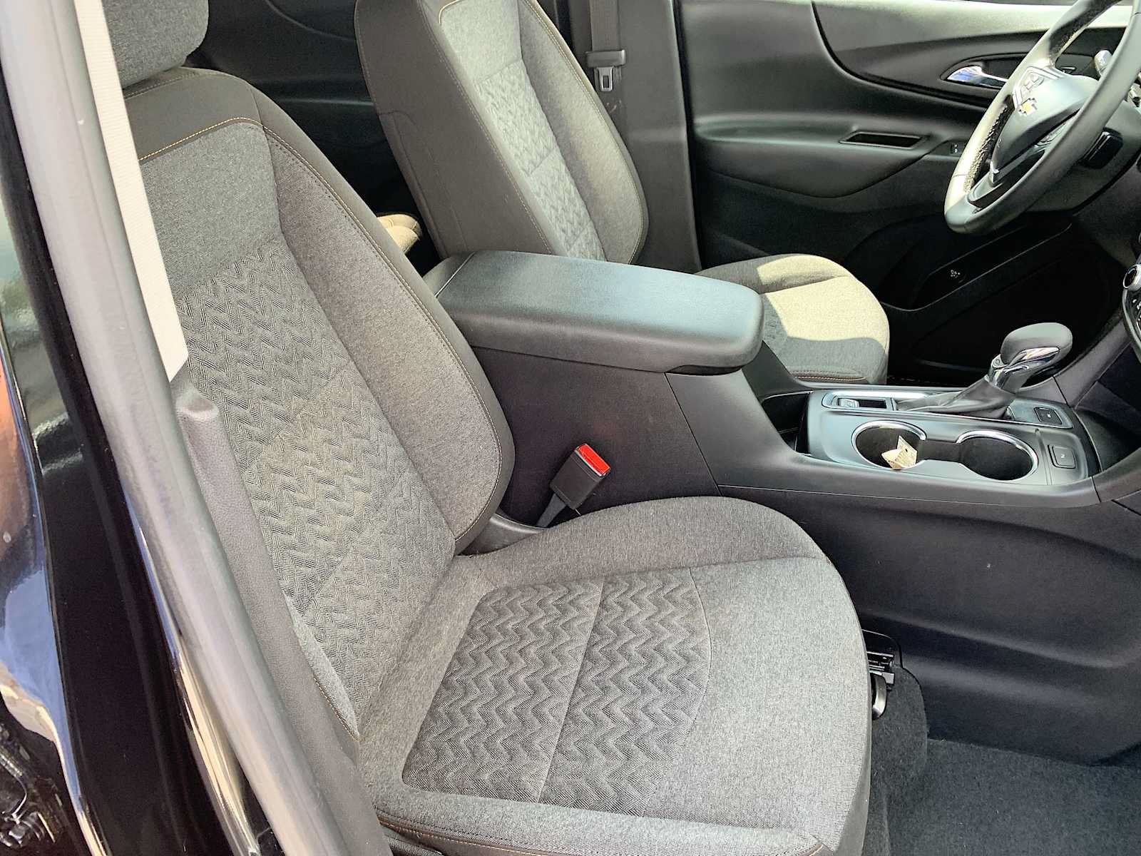 Used 2023 Chevrolet Equinox LT AWD/4WD image 26