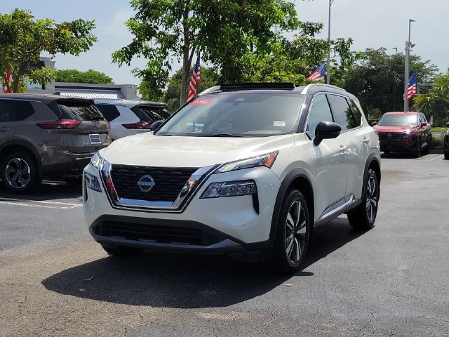 Used 2023 Nissan Rogue SL w/ SL Premium Package AWD/4WD image 34