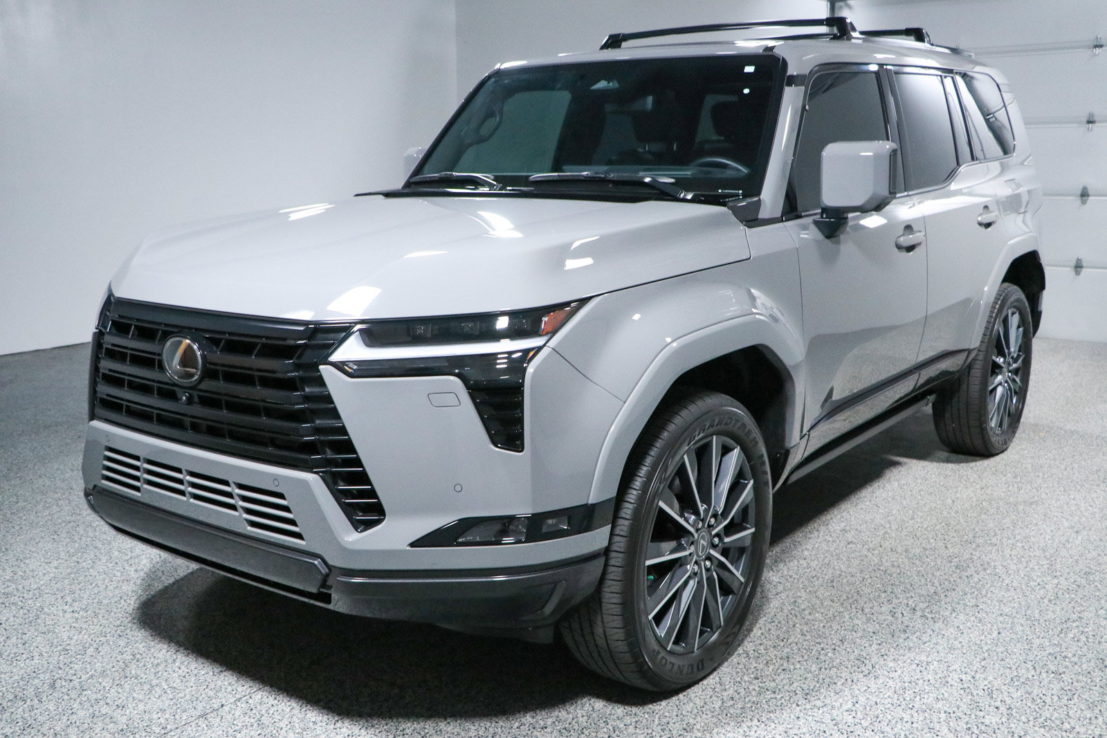 Used 2025 Lexus GX 550 w/ Accessory Package (Z1) AWD/4WD image 37