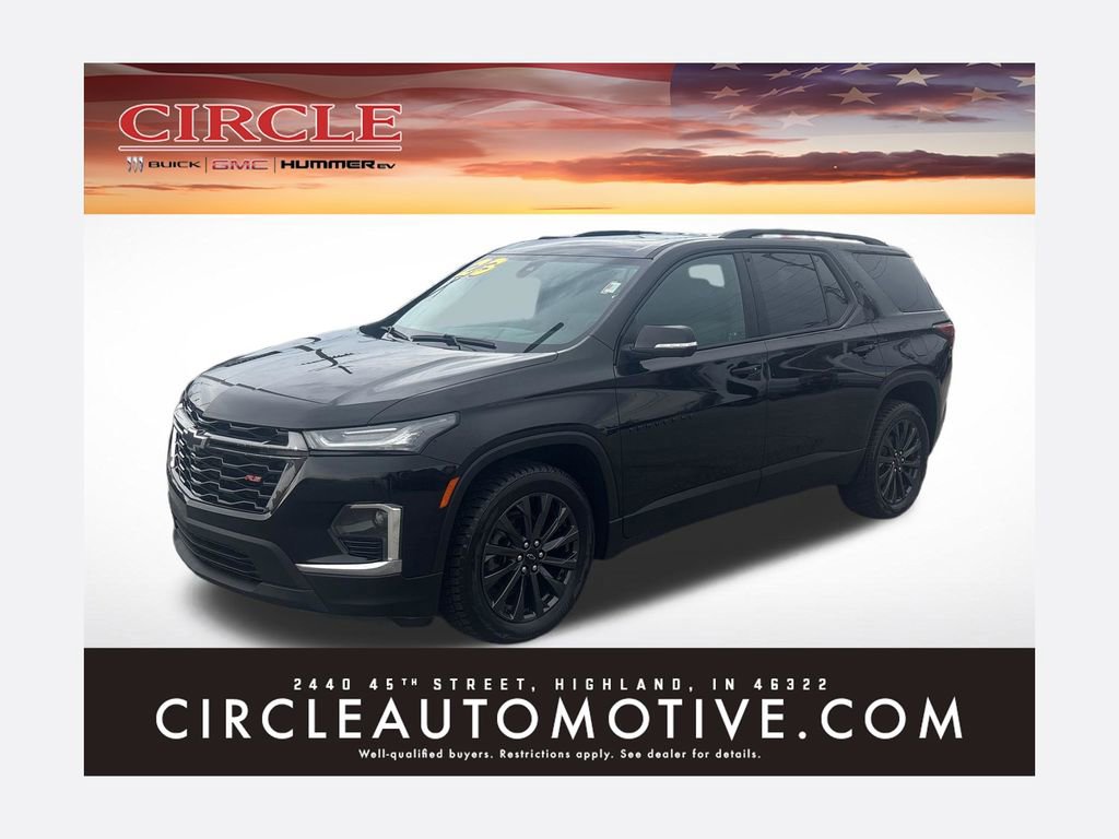 Used 2023 Chevrolet Traverse RS w/ LPO, Floor Liner Package AWD/4WD image 1