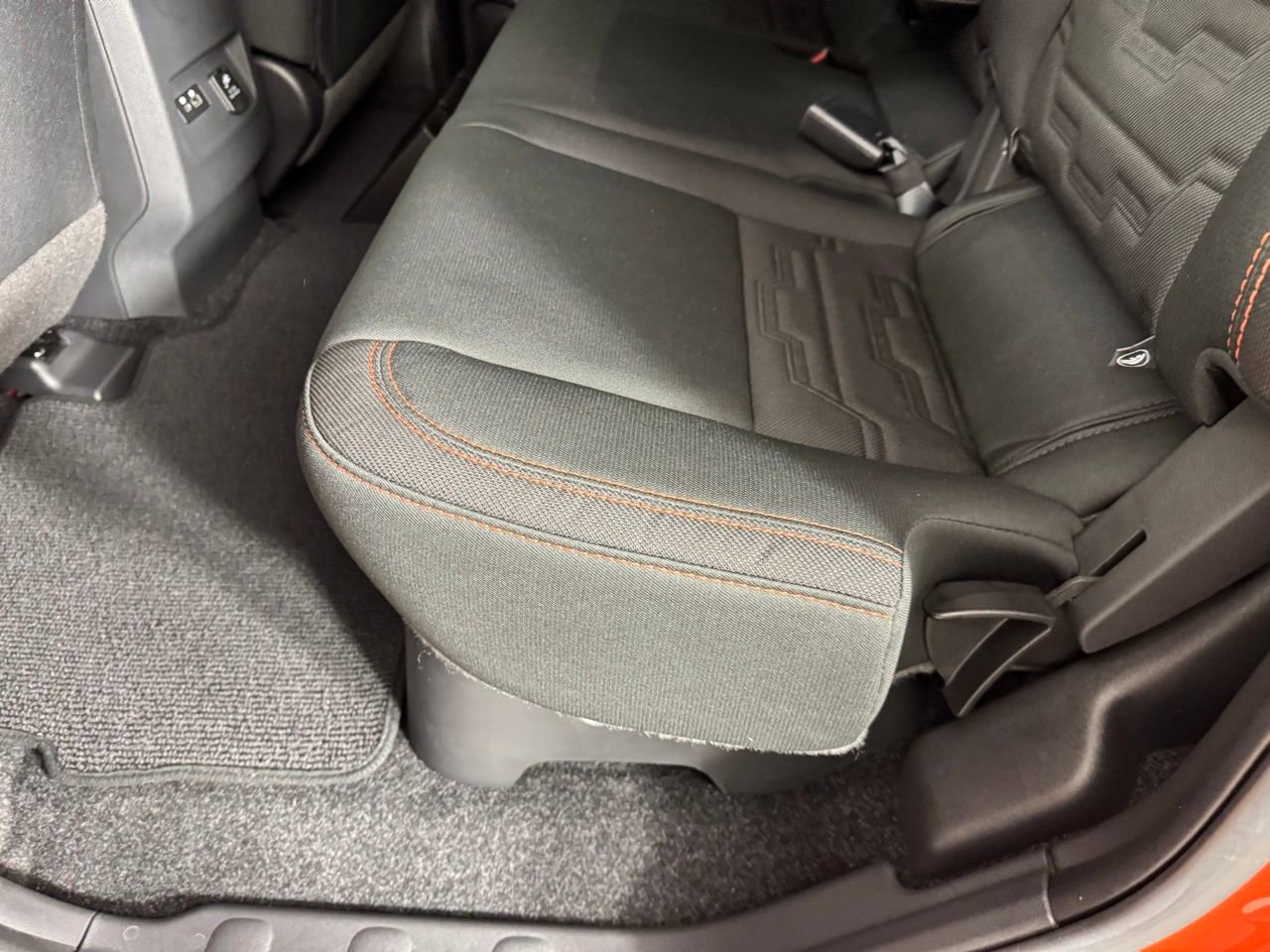 Used 2025 Nissan Frontier PRO-4X w/ Pro Convenience Package image 24