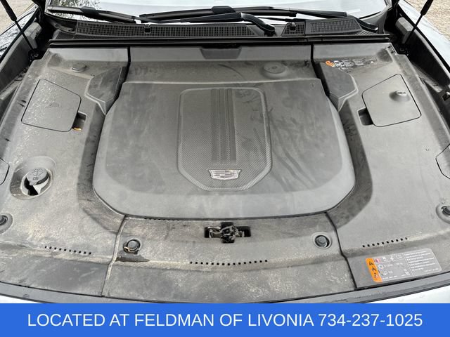 Certified 2024 Cadillac Lyriq Luxury w/ LPO, Floor Liner Package AWD/4WD image 29