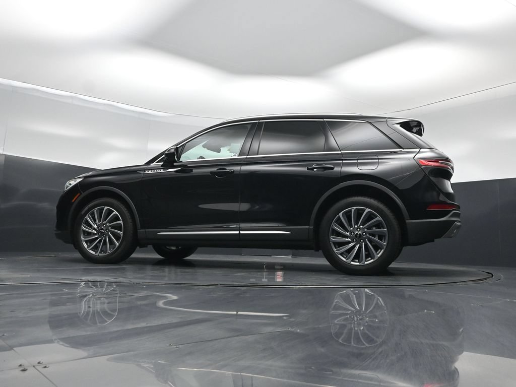 Used 2023 Lincoln Corsair Reserve w/ Equipment Group 201A FWD image 48
