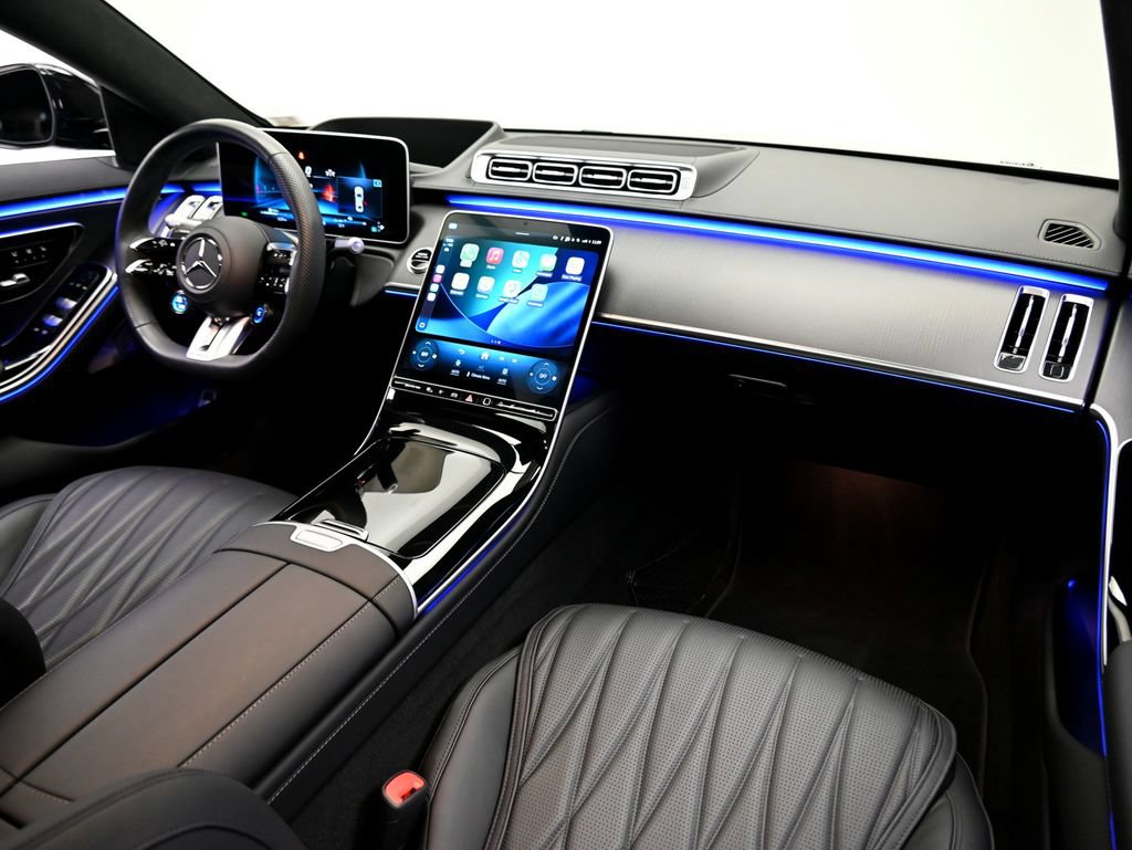 Used 2025 Mercedes-Benz S 63 AMG S w/ AMG Night Package image 21