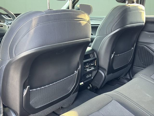 New 2026 Jeep Grand Cherokee Laredo X AWD/4WD image 17
