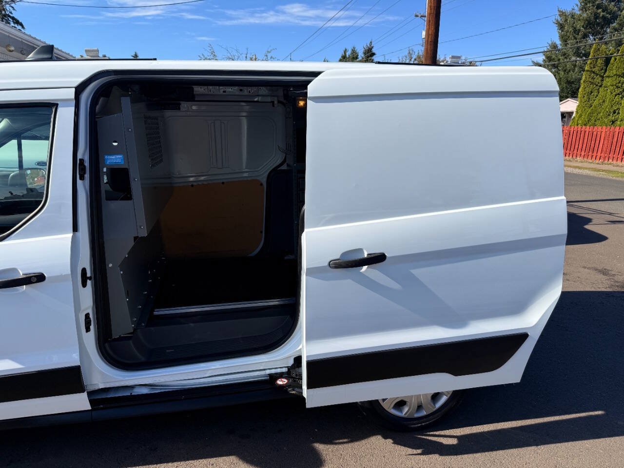 Used 2022 Ford Transit Connect XL FWD image 19
