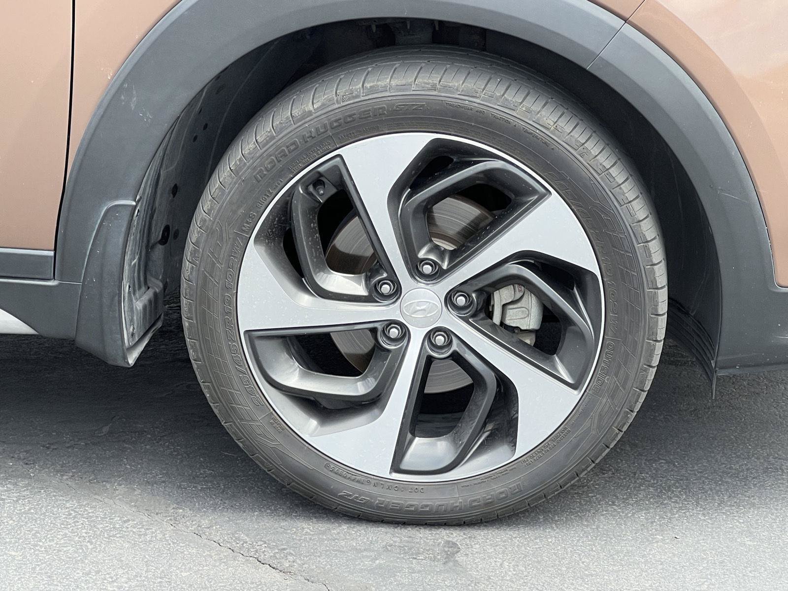 Used 2017 Hyundai Tucson Sport AWD/4WD image 16
